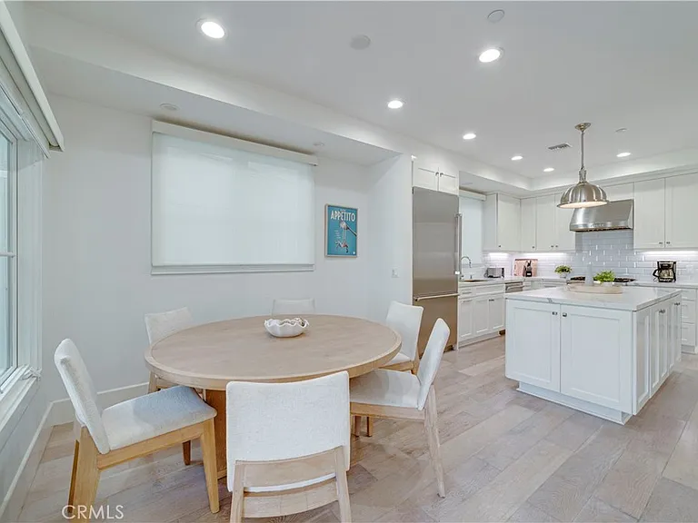 608 Heliotrope Ave — Photo 8