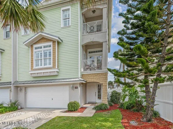 2043 2ND Street S #B, Jacksonville Beach, FL 32250