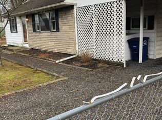 6 New Lisbon Rd, Pemberton, NJ 08068