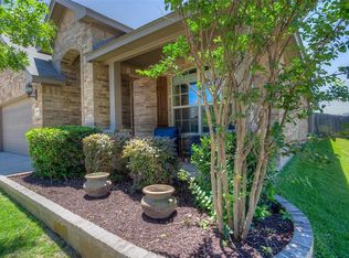 6013 Paddlefish Dr, Fort Worth, TX 76179