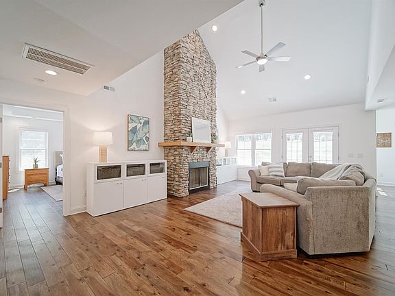 5th image of 1466 Willow Oak Dr