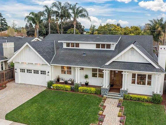 4th image of 1824 Cabana Dr