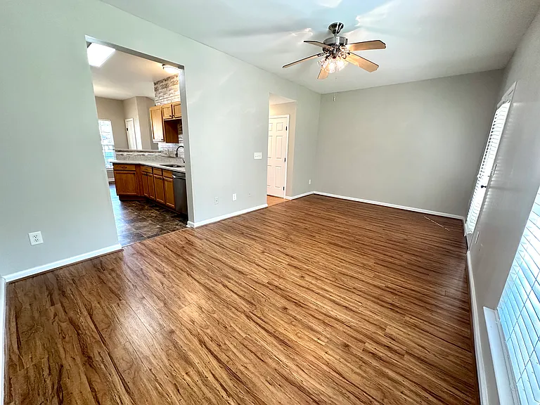96 Spring Crossing Cir — Photo 15