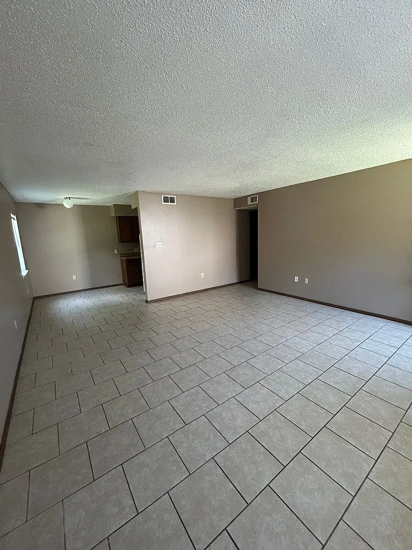 72-112 Sequoya Dr. — Photo 3