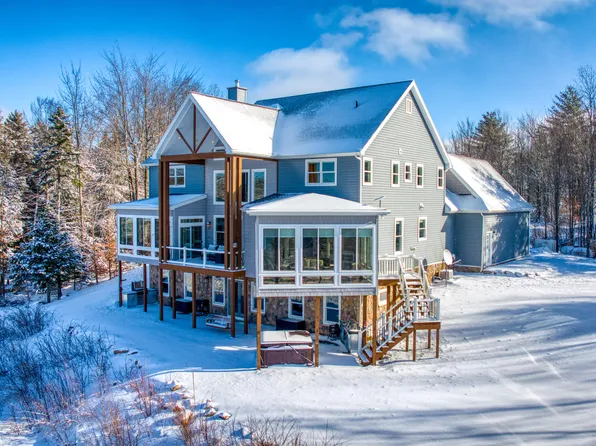 291 Hewitt Rd, Saint Regis Falls, NY 12980