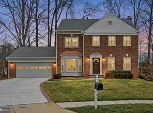 7001 Ebbtide Ln, Burke, VA 22015