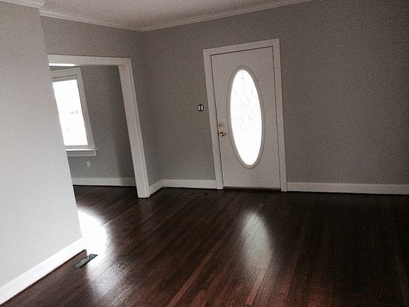 5th image of 347 Aberdeen Ave