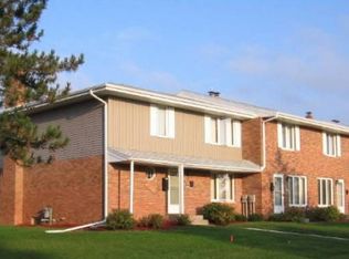 2026 Clark St, Maplewood, MN 55117