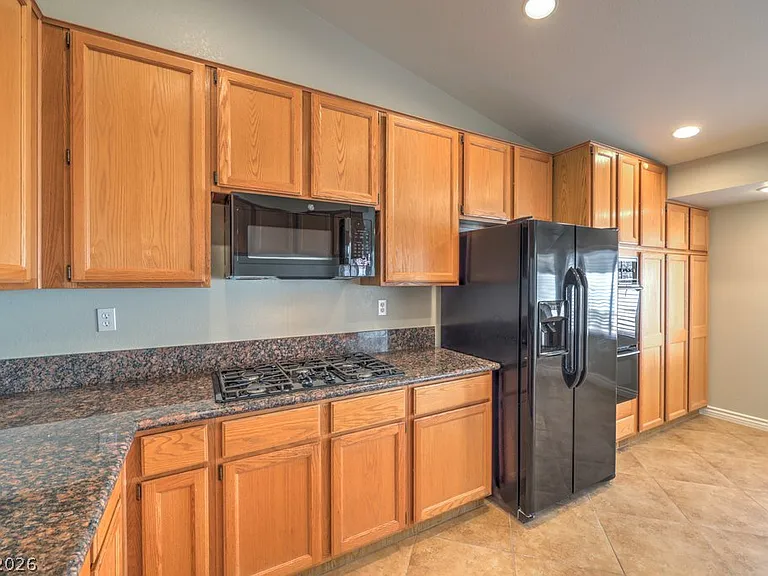 10024 Sail Landing Ct — Photo 18
