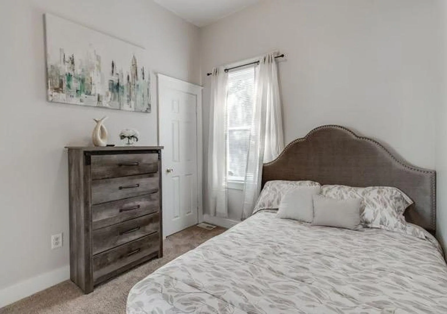 2 bed, 550 sqft, $1,250 — Photo 4