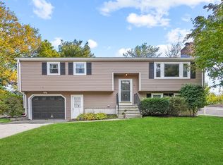 5 Hawthorne Cir, Northborough, MA 01532