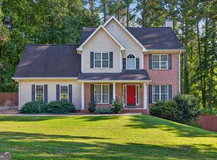 60 Tyler Woods Dr, Sharpsburg, GA 30277