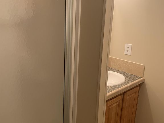 5th image of 400 26th St #44