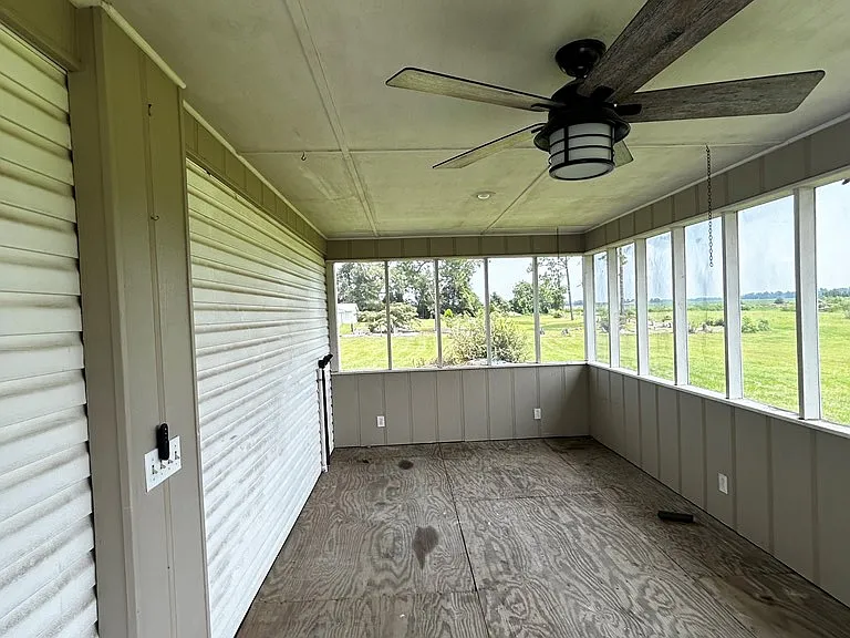 2444 Spooner Quarter Rd — Photo 11