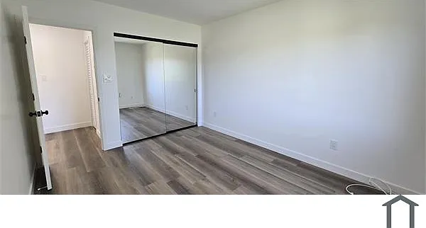 835 E 92nd St #4 — Photo 16