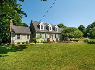 420 First Parish Rd, Scituate, MA 02066