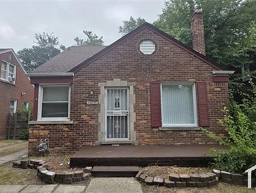 3 bed, 1200 sqft, $1,550 — Photo 1