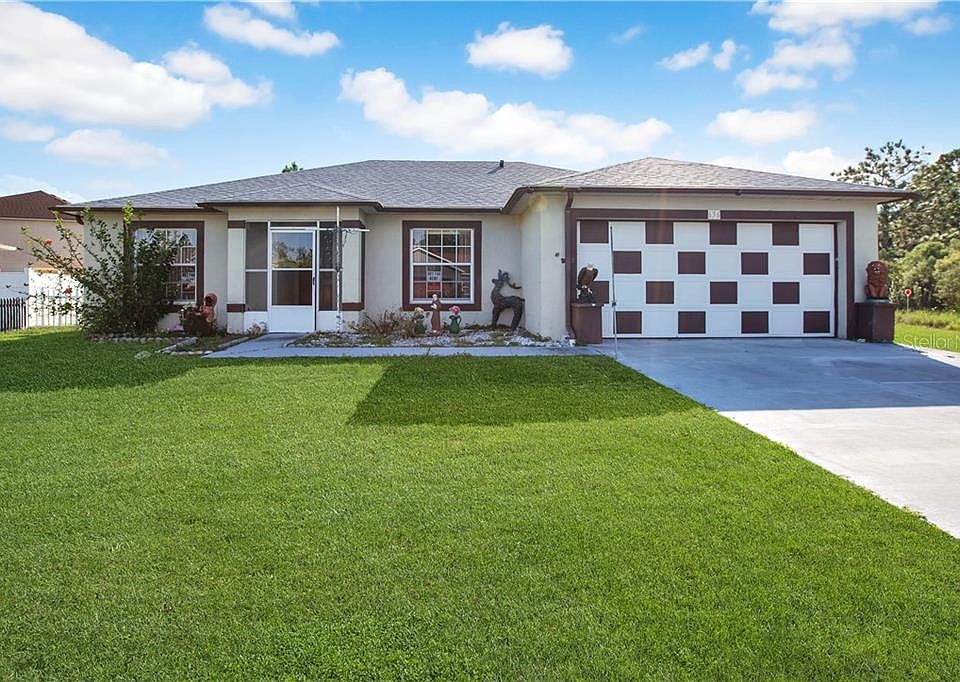 1st image of 636 Cotulla Dr