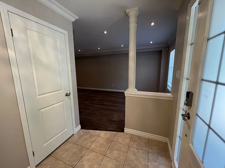 2424 Tillings Rd — Photo 3