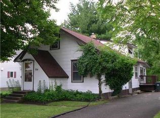 924 36th St SE, Cedar Rapids, IA 52403