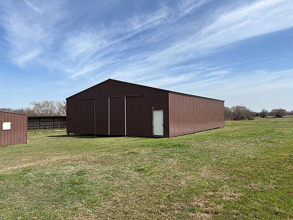 2nd image of 5426 N 3805th Rd