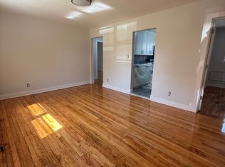 67-39 224th St #C, Oakland Gardens, NY 11364