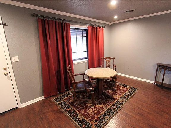 5th image of 1514 N Hills Blvd