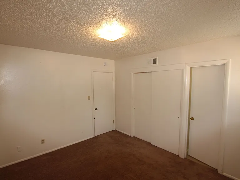720 W Coconino Ave — Photo 22