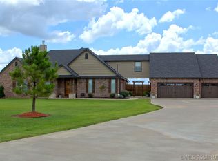26650 E 714th Rd, Wagoner, OK 74467