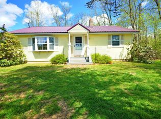 845 Hudson Rd, Glenburn, ME 04401