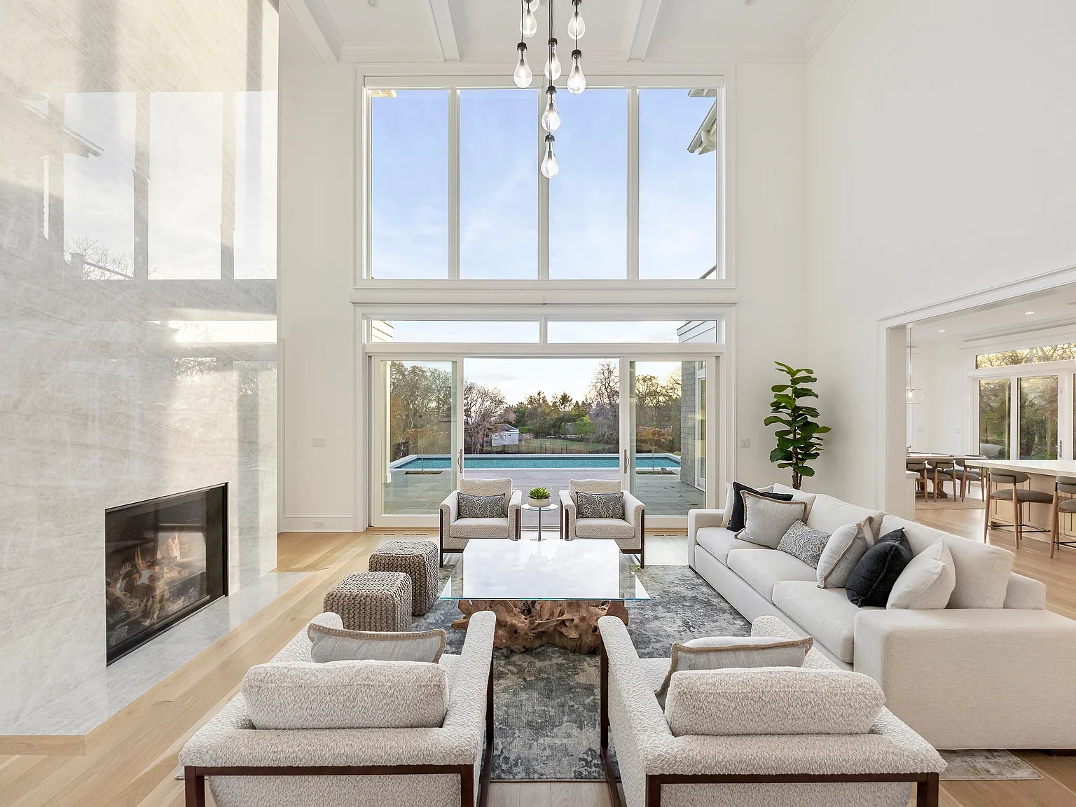 Brand-New 2025 Montauk Estate | Luxury Living with Pool — Photo 4