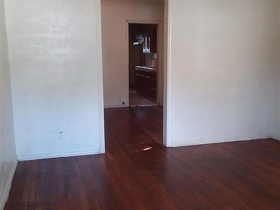 4th image of 3426 McGowen St