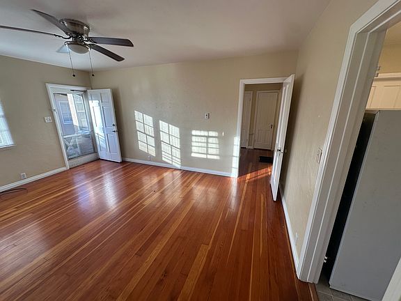 4th image of 936 N San Gabriel Ave #942B