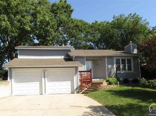 3716 Stetson Dr, Lawrence, KS 66049