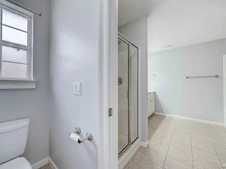 5402 Blue Dog Rd — Photo 8