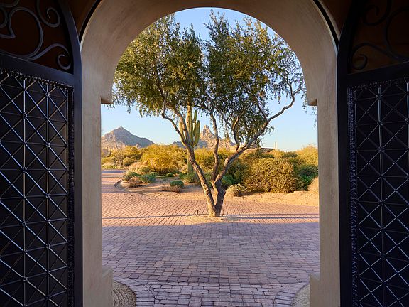 4th image of 10163 E Santa Catalina Dr