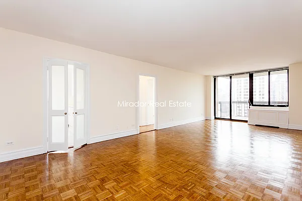 Rented by Mirador Real Estate | media 25