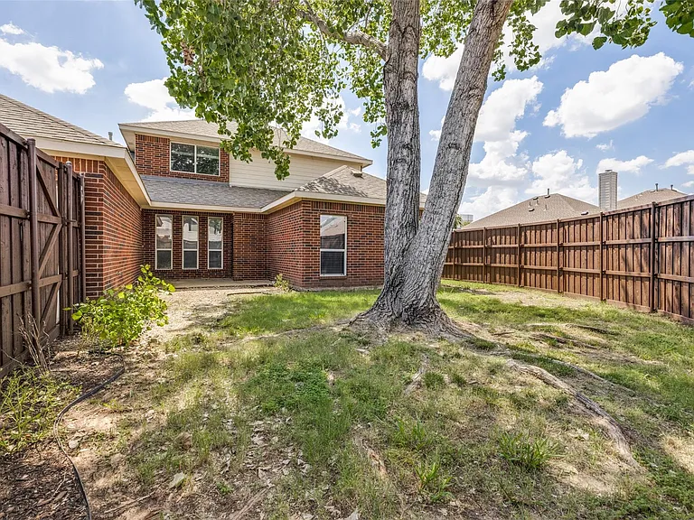 1629 Warm Springs Dr — Photo 24