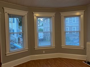 33 Atlantic St #1, New Bedford, MA 02740