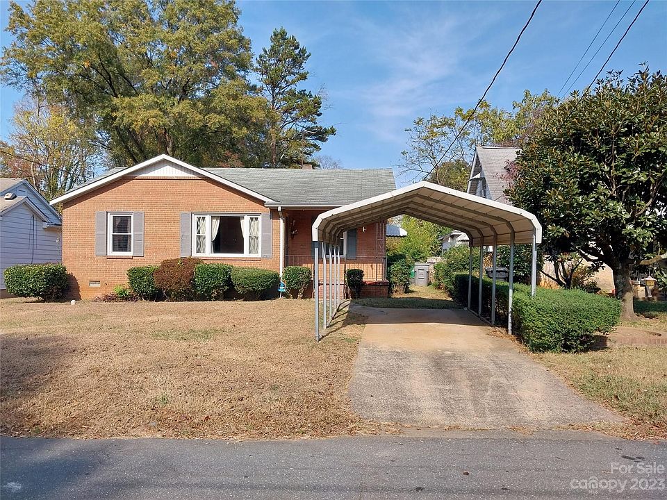 2nd image of 2001 Garnette Pl