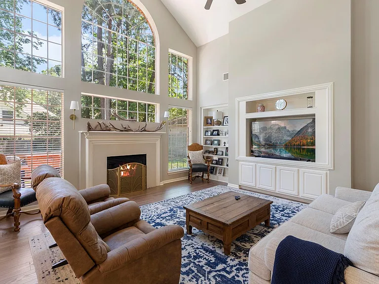 10 Scenic Mill Pl — Photo 13