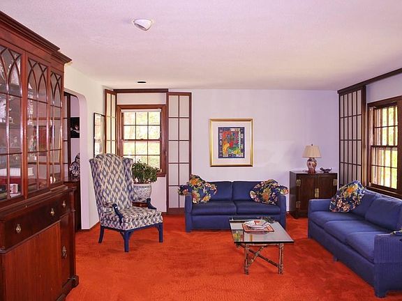 3rd image of 34 Mallard Dr