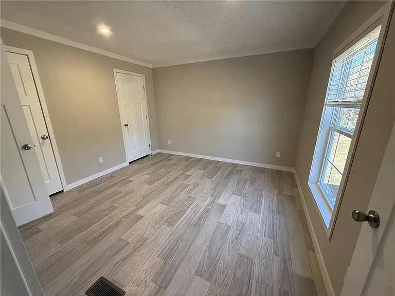 108 Candlestick Ln — Photo 11