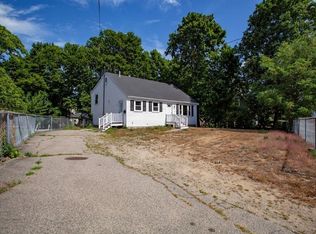 96 Grove St, Brockton, MA 02302