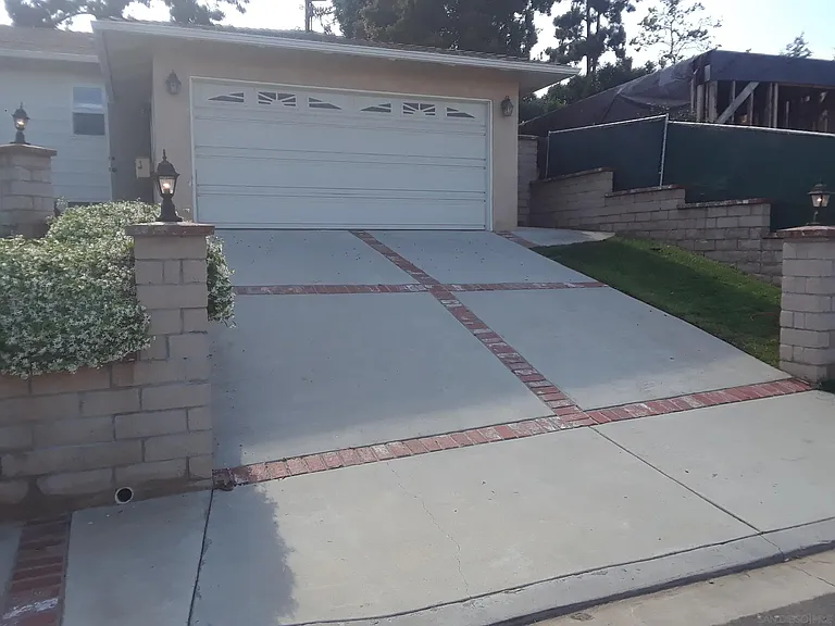 510 Tarento Dr — Photo 15