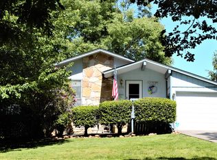 206 Indian Hills Cir, Clinton, TN 37716