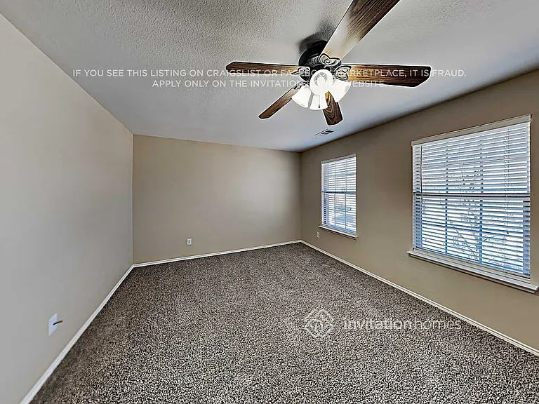 5108 Raymond Dr — Photo 13