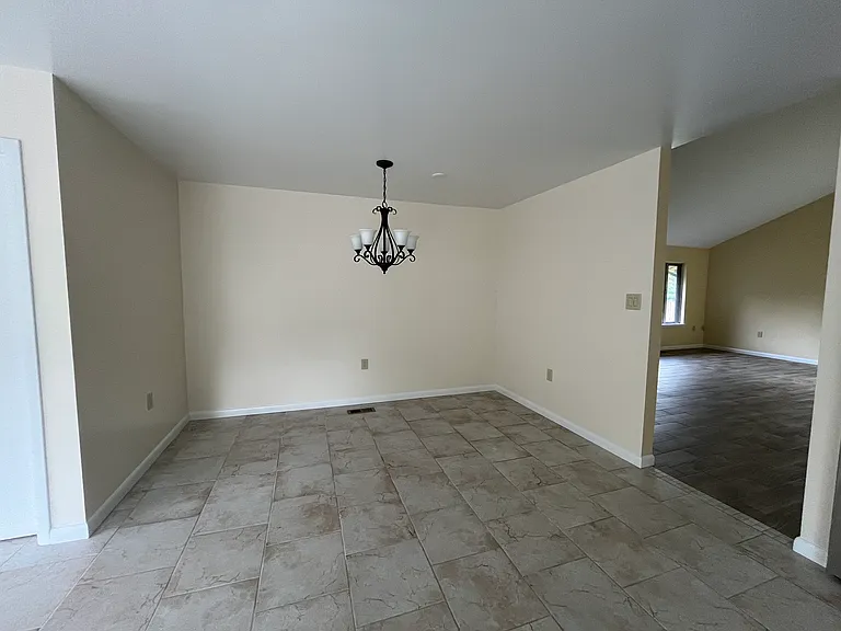 7606 Chancellor Way — Photo 20