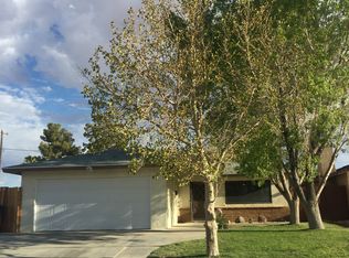 1217 W Benson Ave, Ridgecrest, CA 93555