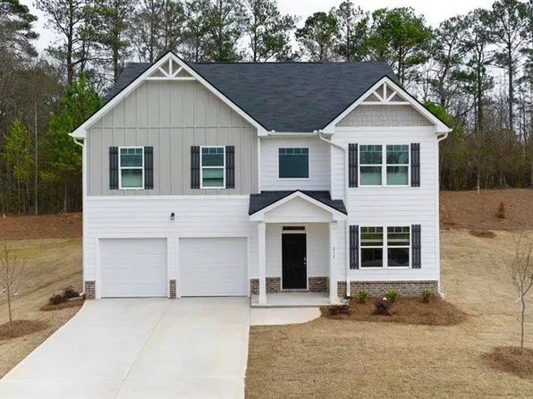 105 Oakchase Park Ln, Hampton, GA 30228